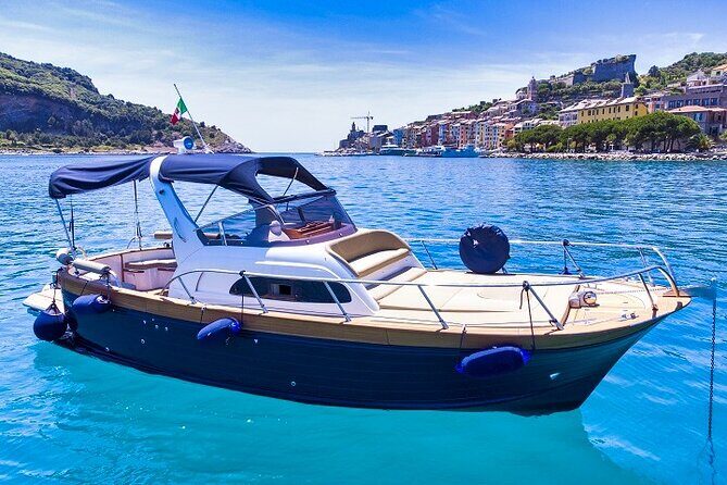 Cinque Terre Private Wedding Proposals on Boat - The swim slot in the Marine Protected Area (and how to make it easy)