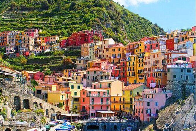 Ligurian Colors, Cinque Terre Full Day Private Transfer Excursion From Milan - Monterosso al Mare: the longest stop and your launching pad
