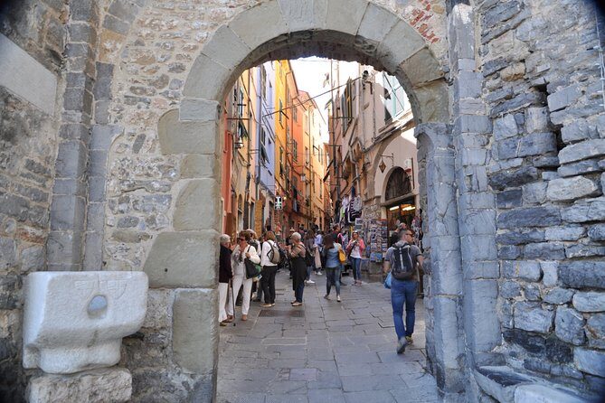 Lucca Private Day Trip To Portovenere & Cinque Terre - The 8:30 start, pickup, and how the day stays on track