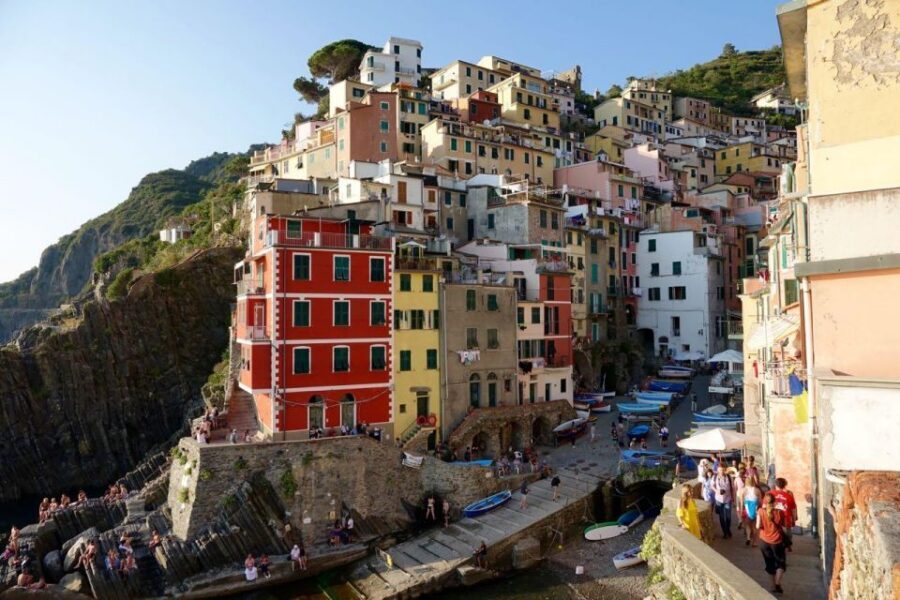Private Cinque Terre Tour from Florence with Optional Hike - Corniglia: the 380 steps and the optional trail day upgrade